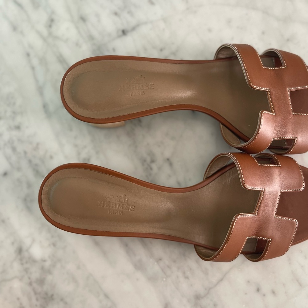 Hermes Oasis Sandal - Picture 12 of 12
